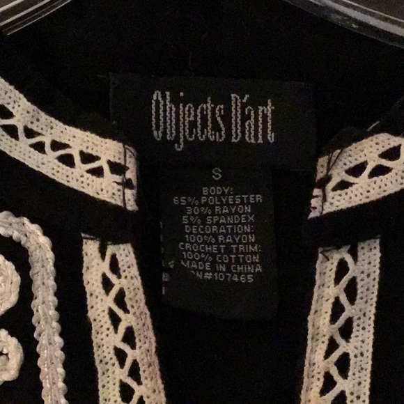 Classic Black and White Tunic Top - Picture 5 of 7